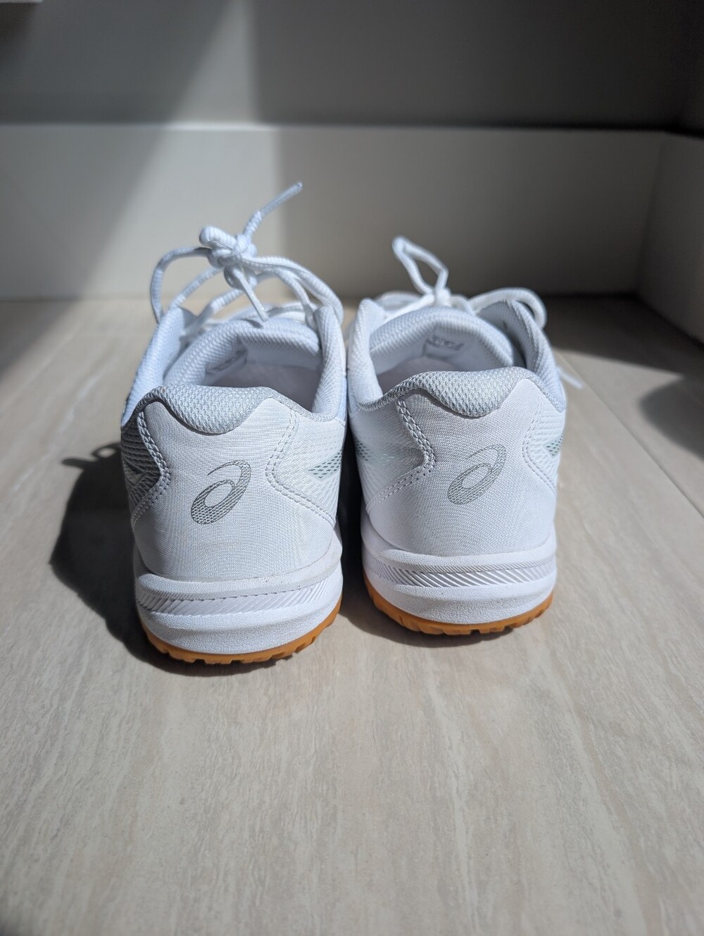 Asics Court Shoe Non Marking - pickleball shoe - Picture 3 of 7